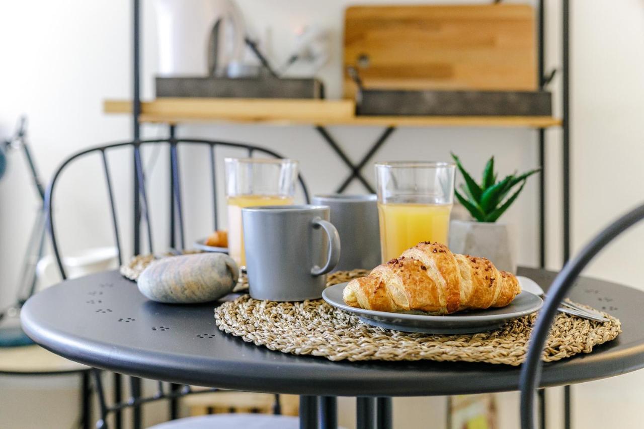 Lovelystay - Taipas Studio With Ac Porto Ngoại thất bức ảnh