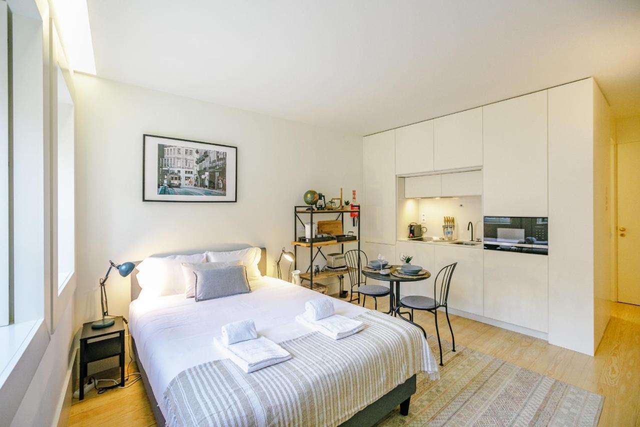 Lovelystay - Taipas Studio With Ac Porto Ngoại thất bức ảnh